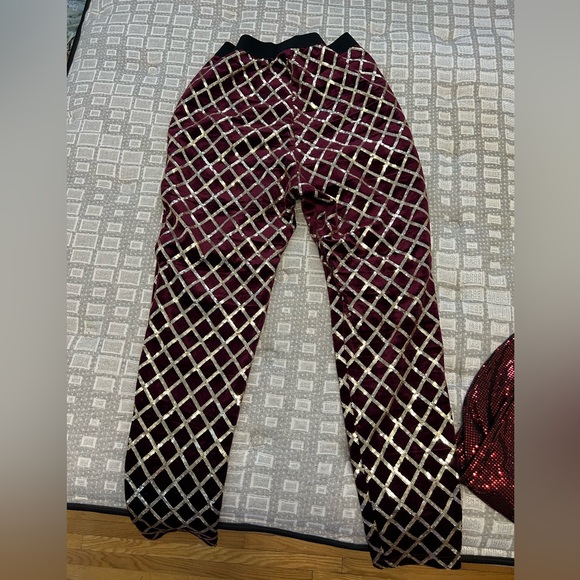 Red velvet pants🎁 - Picture 4 of 5